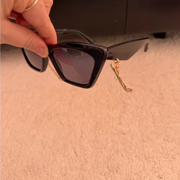 Anthropologie NWOT Bow Rhinestone Charm Sunglasses - Picture 7 of 7